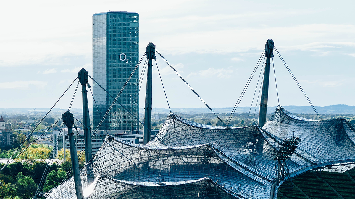 Unser Standort im unmittelbarer Nähe des Olympiaparks und direkt am O2-Tower